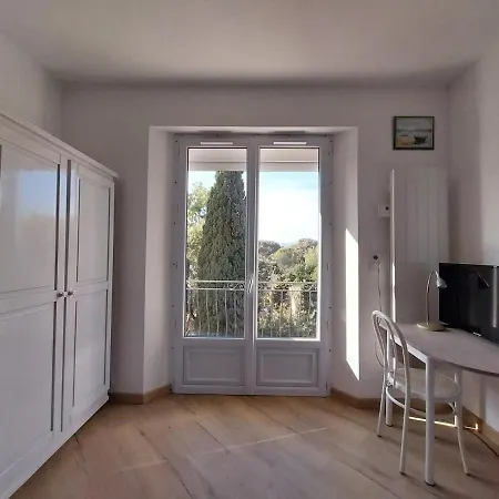 A Saint-aygulf, A 50 M De La Plage, Avec Parking Prive شقة *