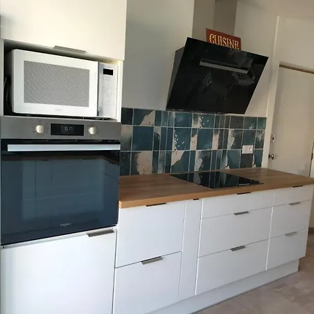 A Saint-aygulf, A 50 M De La Plage, Avec Parking Prive شقة