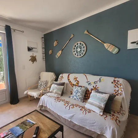 A Saint-aygulf, A 50 M De La Plage, Avec Parking Prive شقة